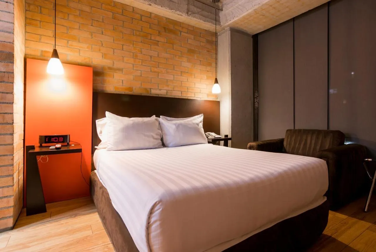 בוגוטה Hotel 5 Elementos Corferias By Hbp מלון דירות
