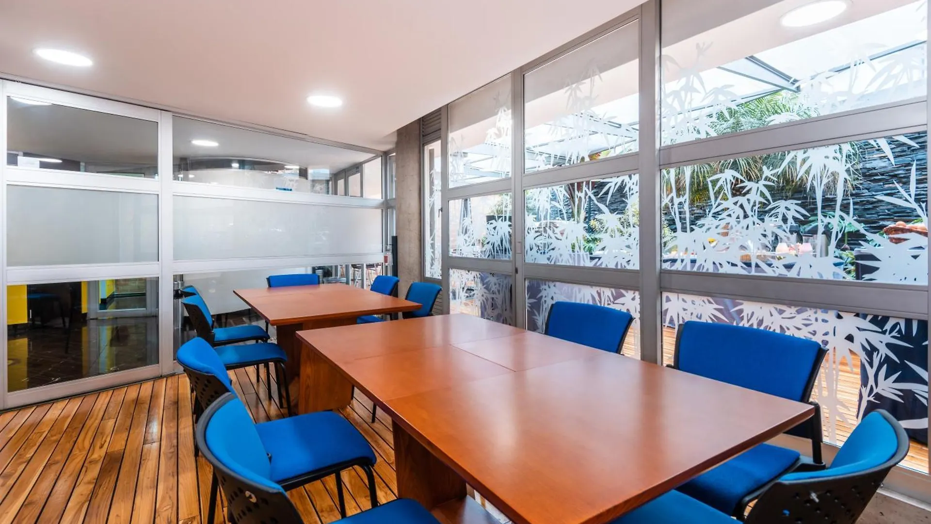בוגוטה Hotel 5 Elementos Corferias By Hbp מלון דירות