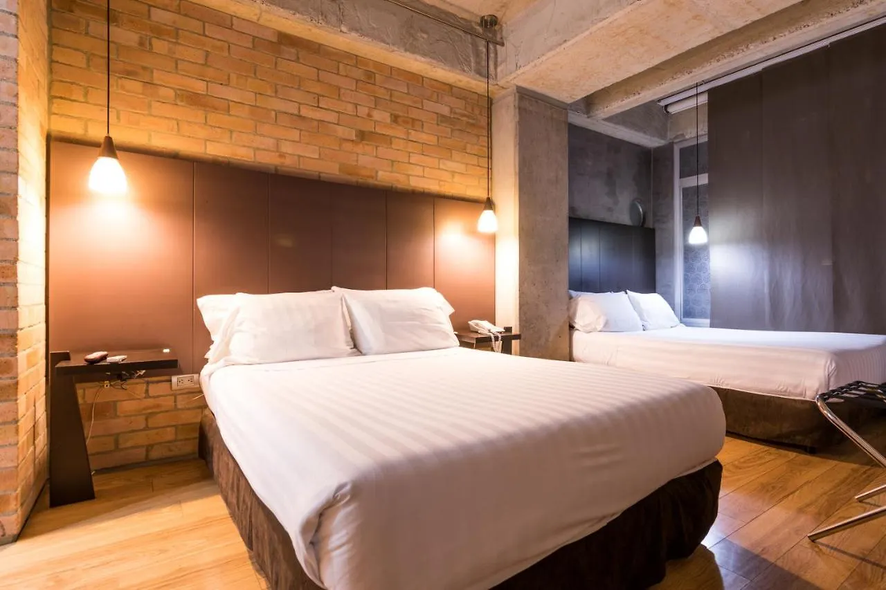 Hotel 5 Elementos Corferias By Hbp Bogota